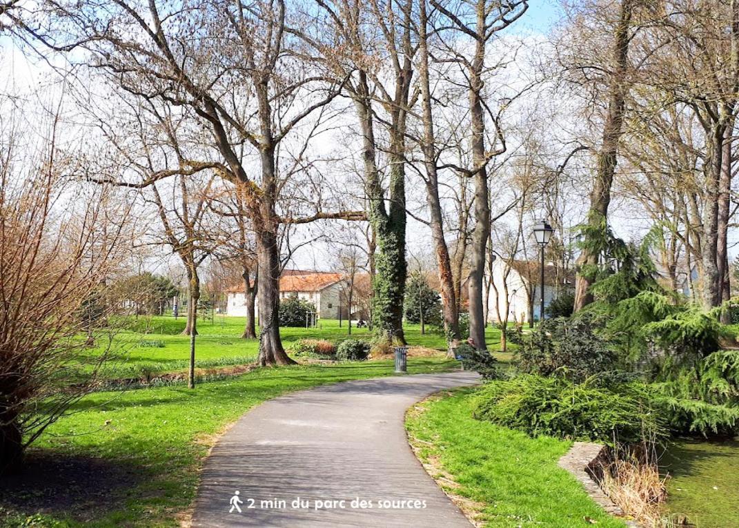 Bed & Breakfast - Entre Paris & Disneyland Apartment Roissy en Brie Bagian luar foto